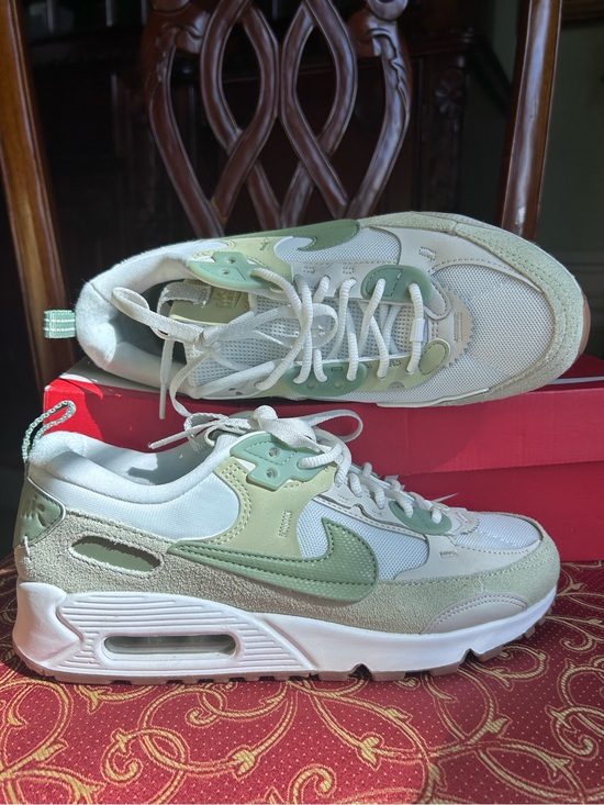 Nike Shoes - Nike Air Max 90 Futura Olive Aura Oil Green Women’s Sneaker 7.5
